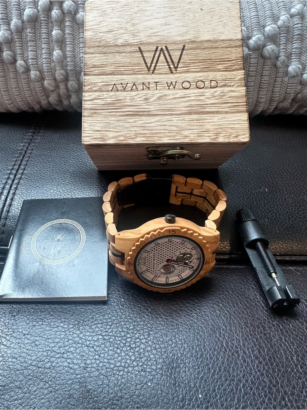 Avant Wood Pure Silver/White Skeleton Automatic Watch-45mm - Picture 5 of 5